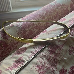 Bright yellow TED BAKER BELT size 2. 29 inches at largest size.BNWOT. Authentic